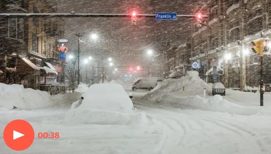 برف و سرما در آمریکا (+عکس): مرگ 60 نفر / قطع برق هزاران خانه / کاهش دما به منفی 48 / لغو 17 هزار پرواز