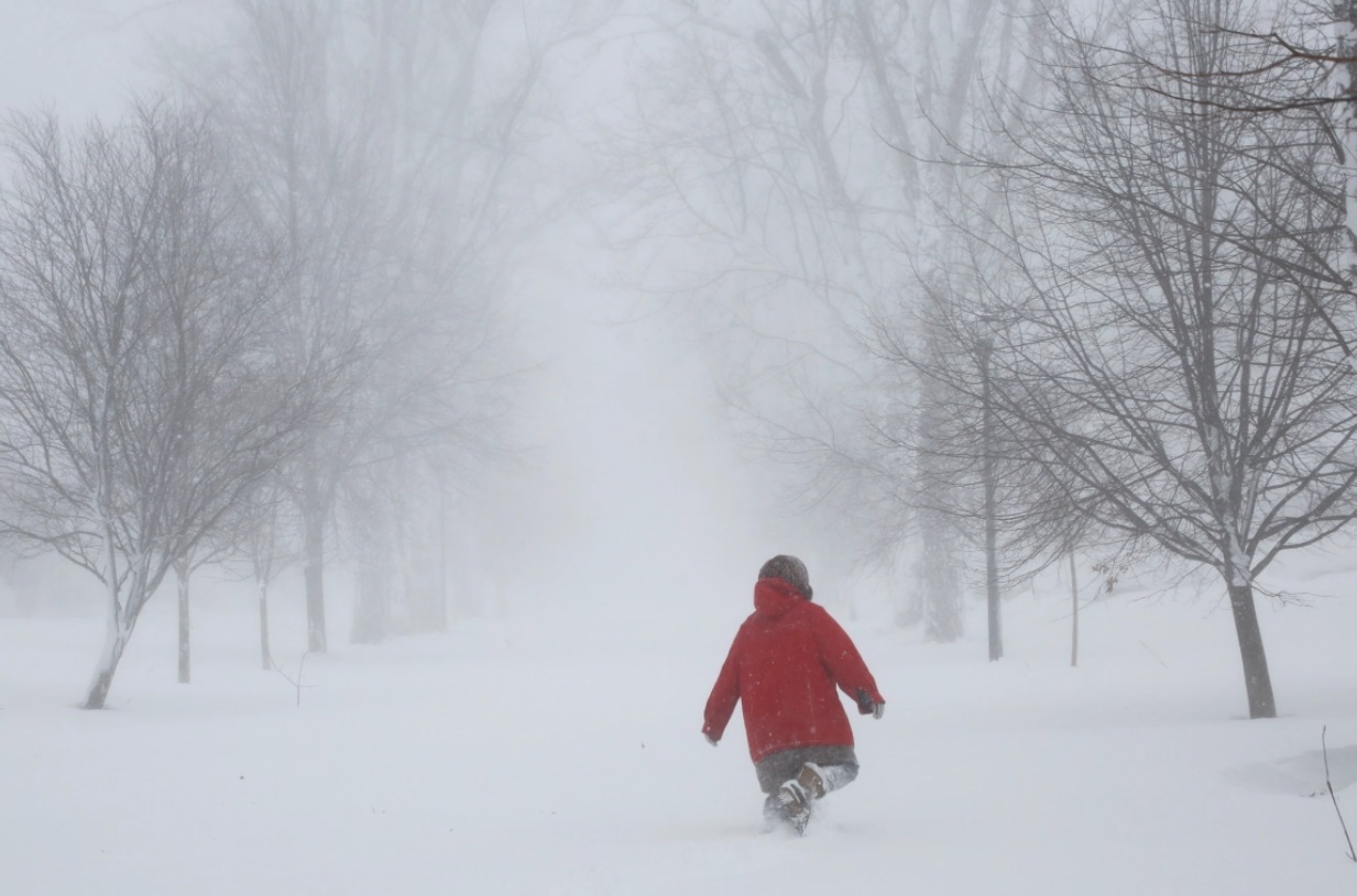 برف و سرما در آمریکا (+عکس): مرگ 60 نفر / قطع برق هزاران خانه / کاهش دما به منفی 48 / لغو 17 هزار پرواز