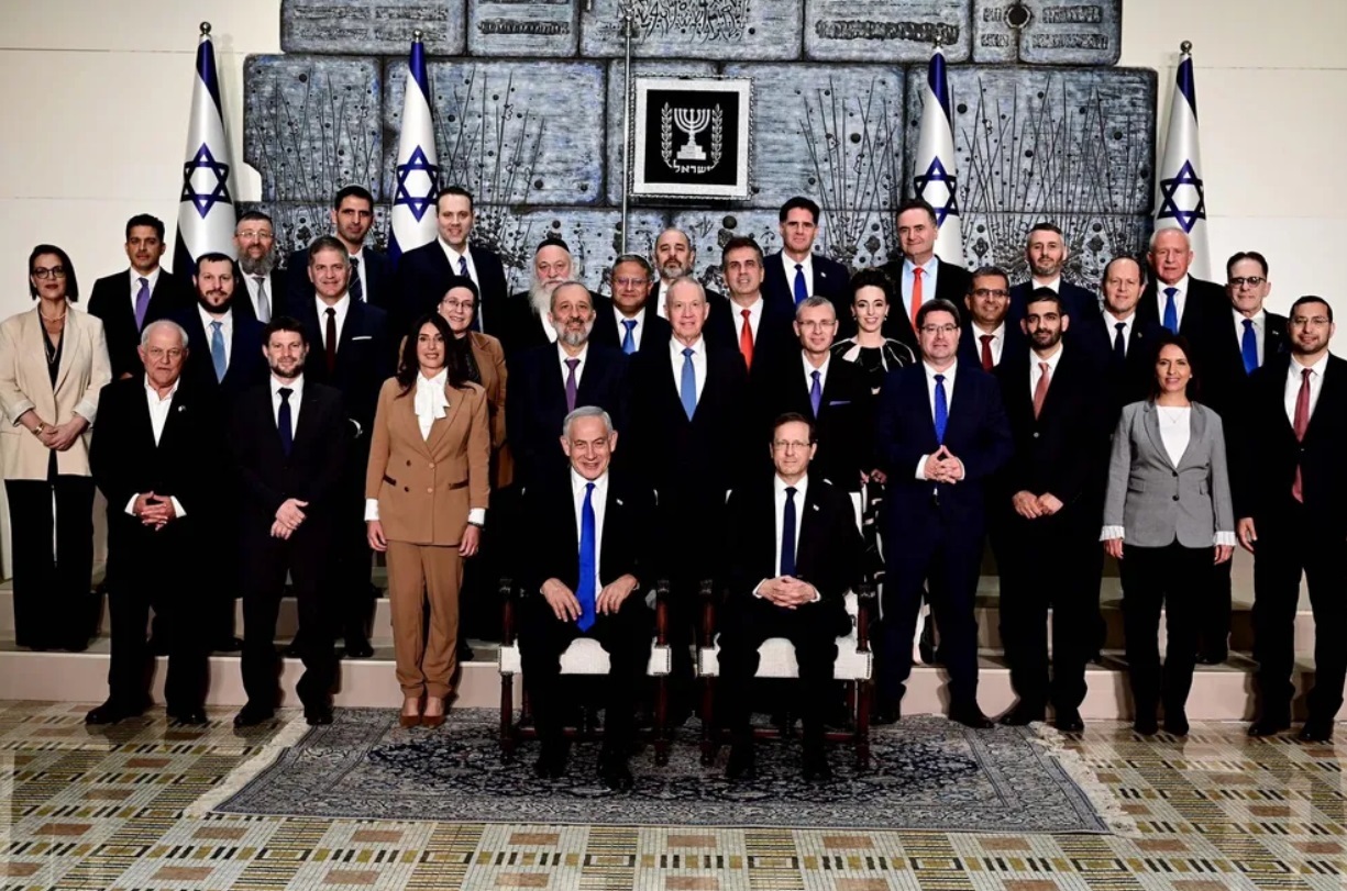 کابینه نتانیاهو؛ افراطی ترین کابینه اسرائیل / مقابله با ایران، اولویت تل آویو