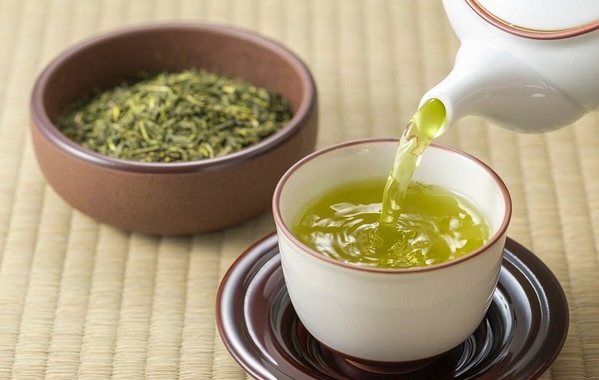 چه زمانی نوشیدن چای سبز ممنوع است؟
