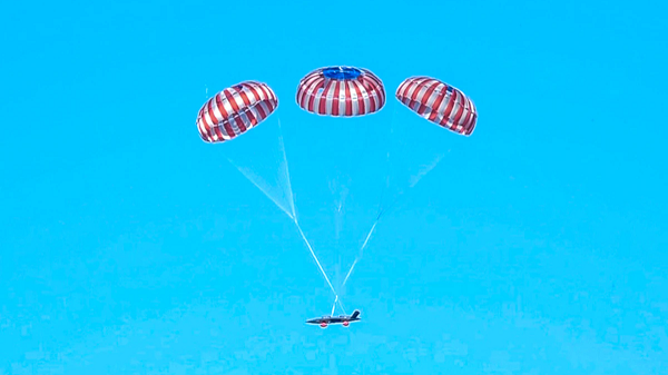 انتشار تصاویر آزمایش جدیدترین پهپاد نظامی آمریکا