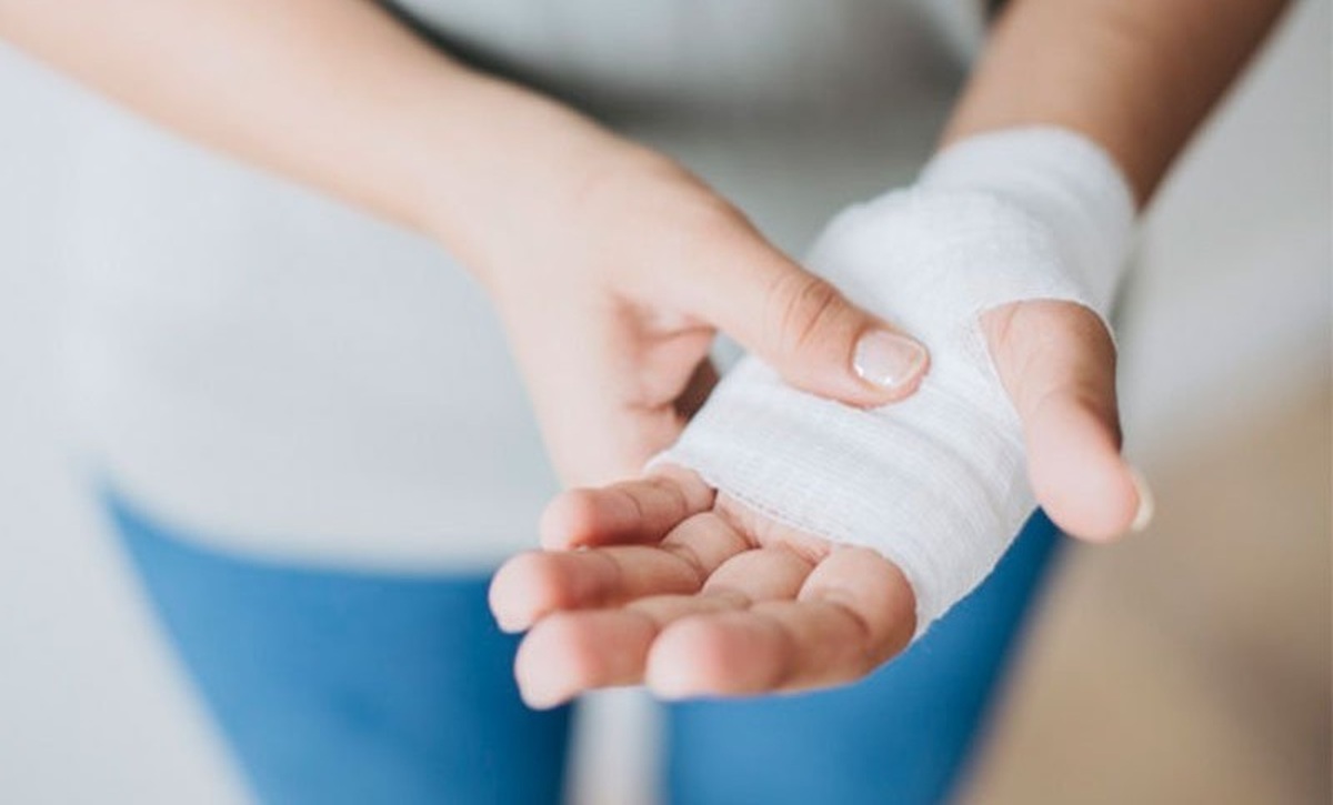 چگونه جلوی عفونی شدن زخم را بگیریم؟