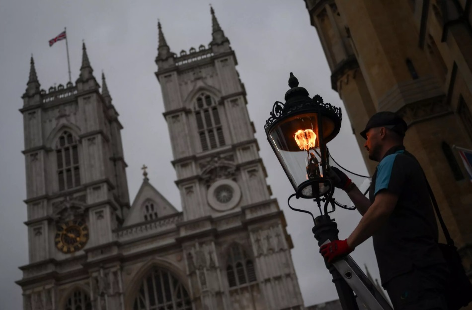 چراغ‌های گازی در خیابان‌های لندن/ کمپین برای حفظ میراث شهر