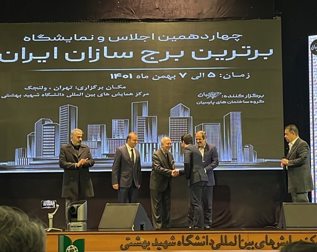 رونمایی از طرح بزرگ رونمایی از طرح بزرگ