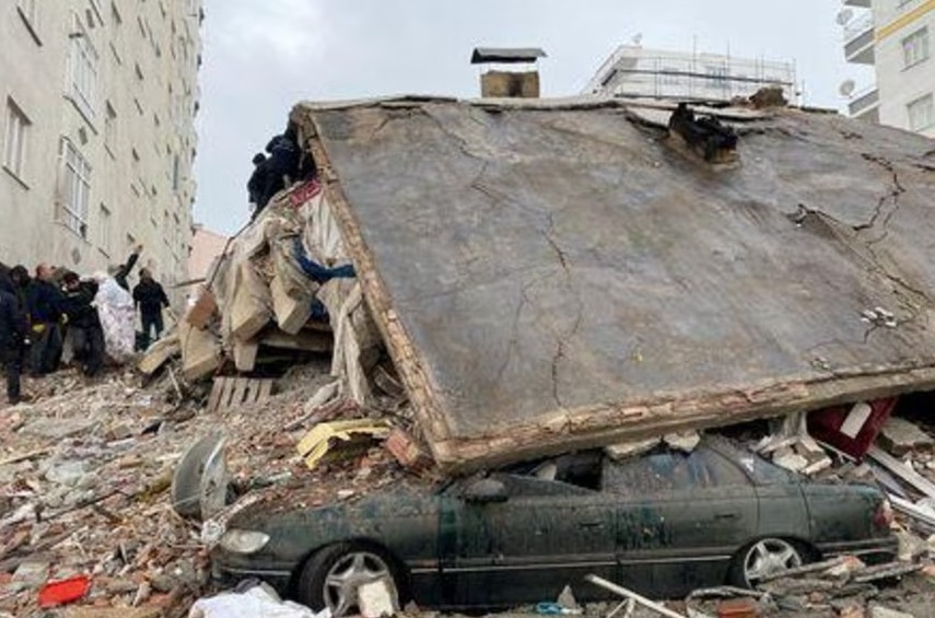 خسارت زلزله در سوریه: 230 کشته و 600 مصدوم خسارت زلزله در سوریه: 230 کشته و 600 مصدوم