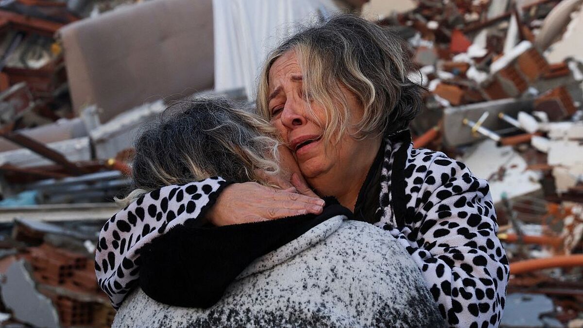 زلزله ترکیه و سوریه: شمار قربانیان از مرز ۷ هزار نفر عبور کرد (+عکس)