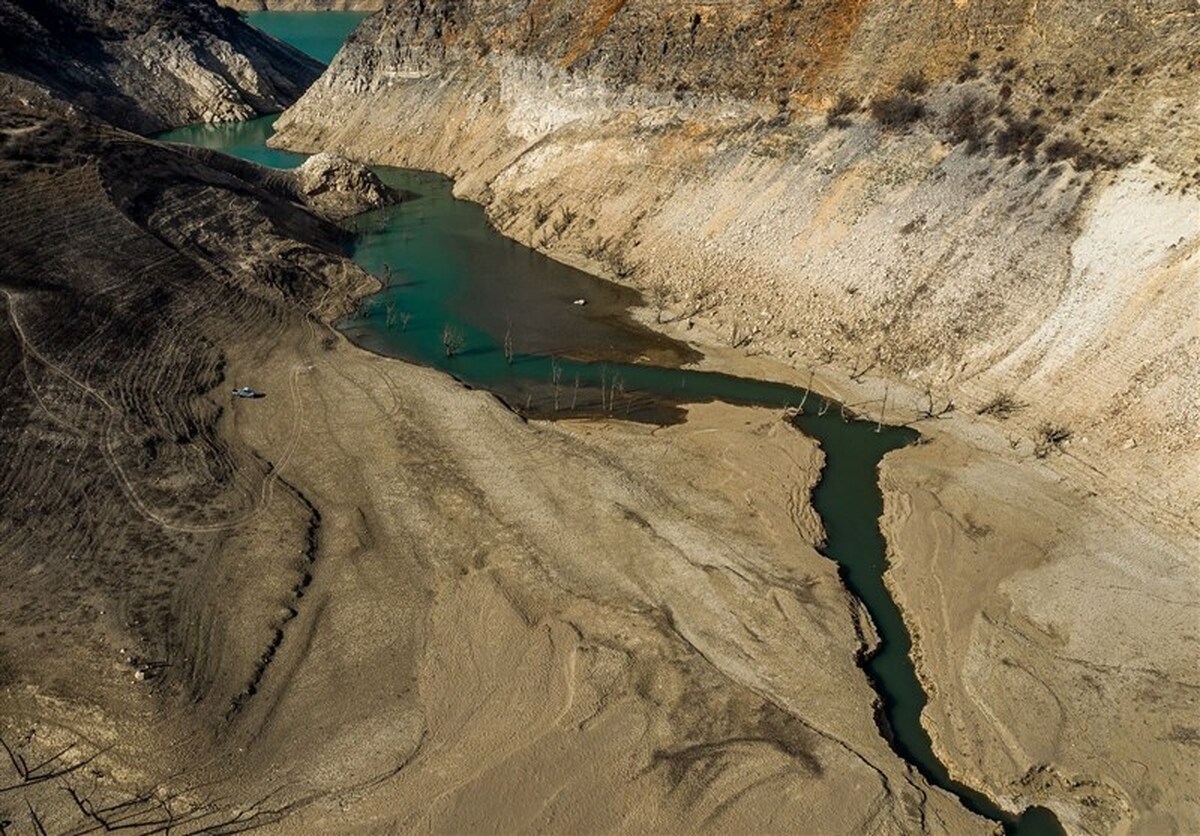 وضعیت وحشتناک و بحرانی در بزرگ‌ترین سد مازندران‌/ آب سد شهید رجایی به ته رسید