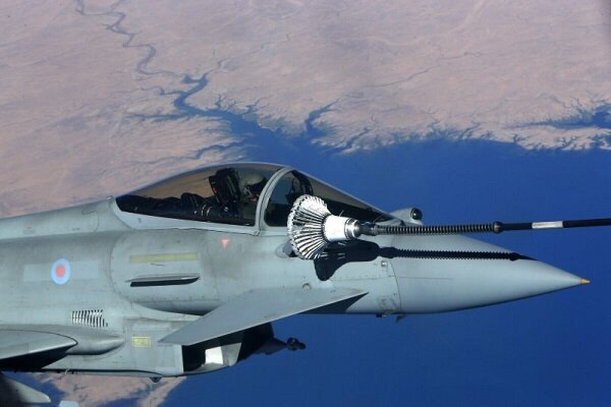 انگلیس جنگنده به اوکراین می فرستد