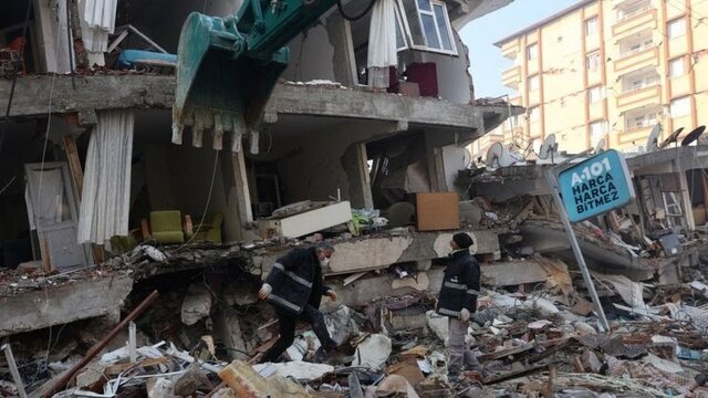 تلفات زلزله در ترکیه و سوریه از ۲۲ هزار تن گذشت/اعلام وضعیت اضطراری در ۱۰ منطقه ترکیه