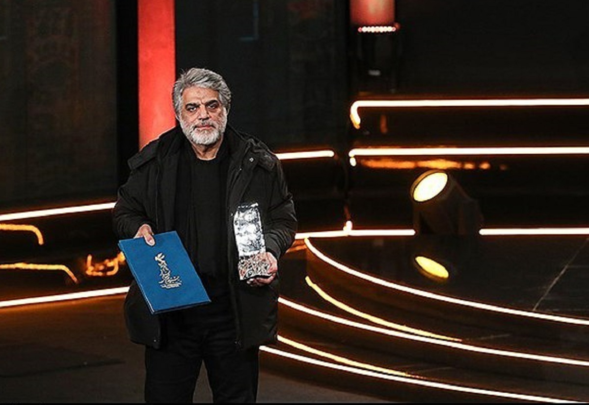 کارگردان برنده سیمرغ بهترین فیلم: باید از همه مردم ایران عذرخواهی کنیم / اگر دیر شود صدمه‌ها جبران‌شدنی نیست