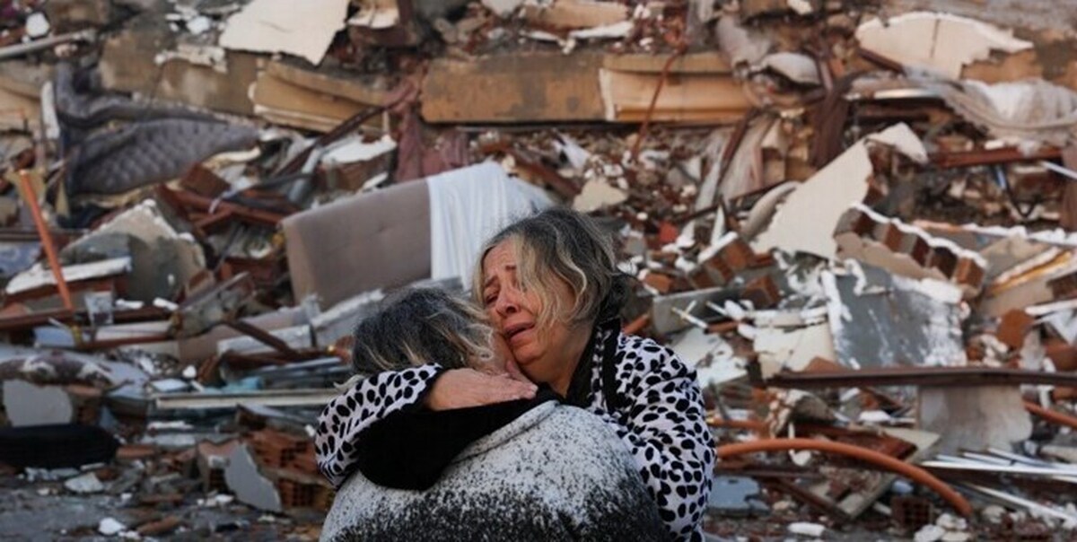 تعداد کشته های زلزله ترکیه به عدد نجومی 30 هزار رسید/  3574 کشته در سوریه / میلون ها بی خانمان