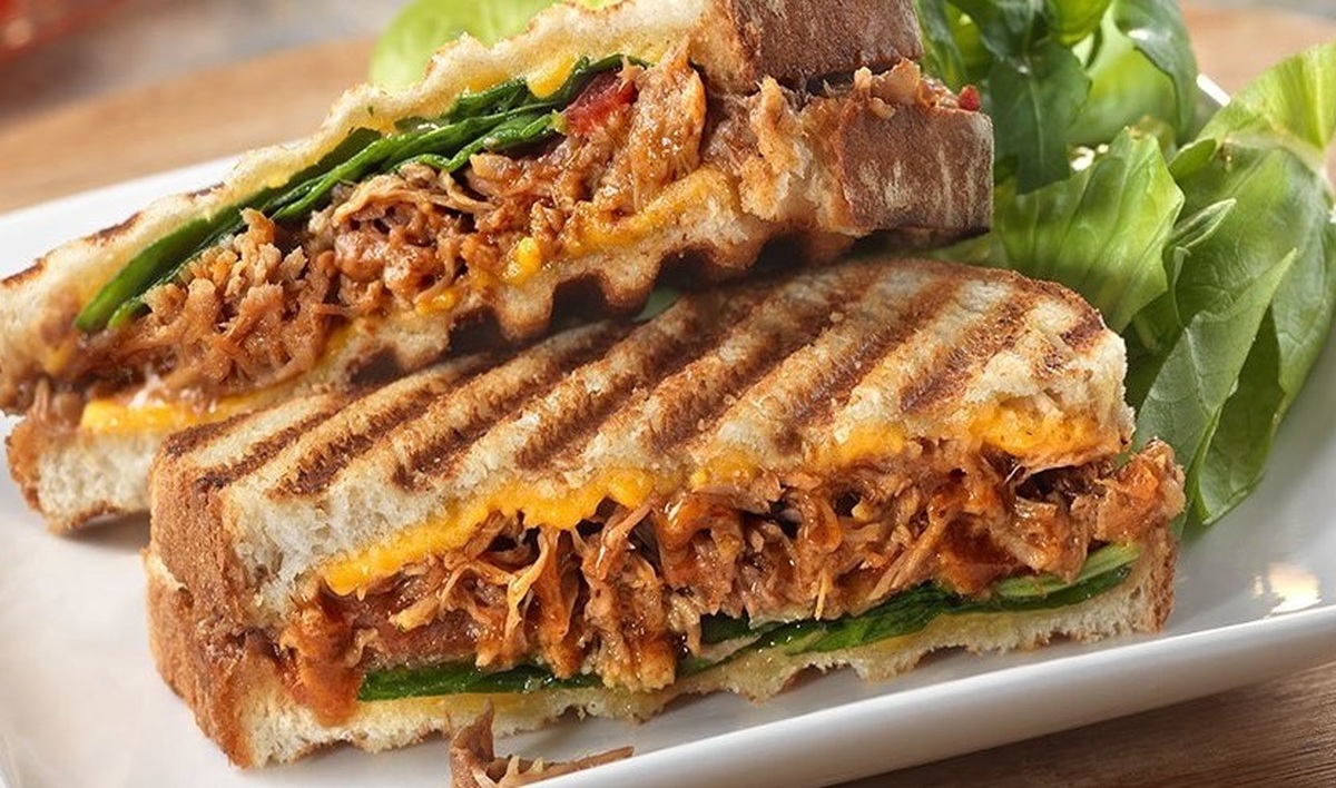 طرز تهیه پنینی گوشت خوشمزه به روش رستورانی