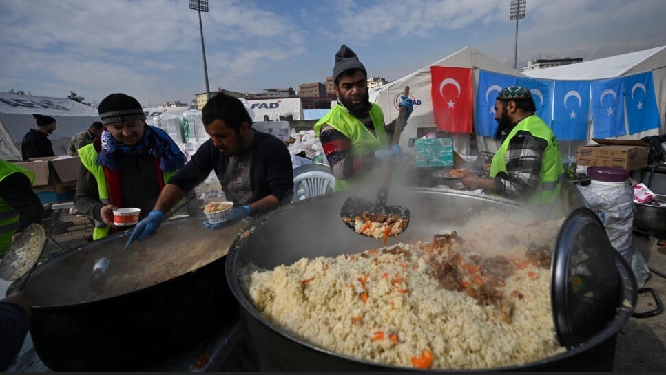 غذای مجانی رستوران‌های ترکیه برای زلزله‌زدگان