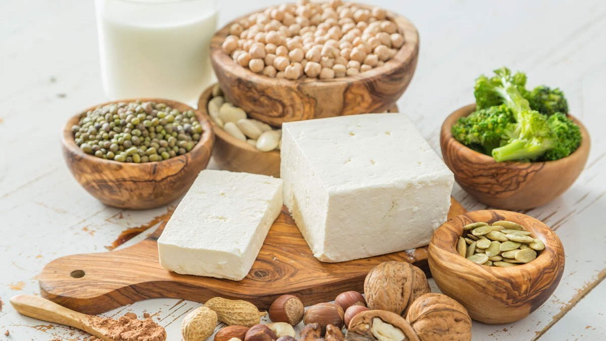 نقش تغذیه در پیشگیری و درمان پوکی استخوان