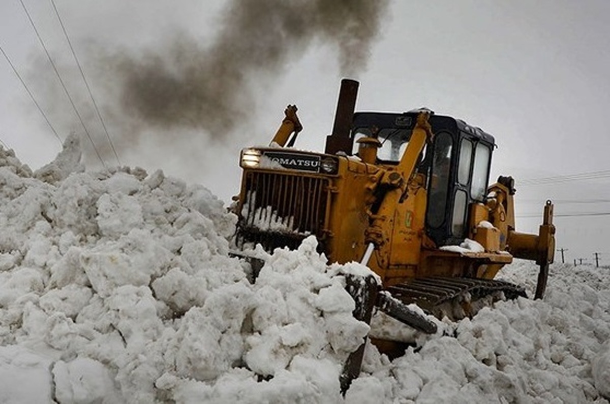معاون وزیر راه: گردنه چری 5 روز دیگر بازگشایی می‌شود