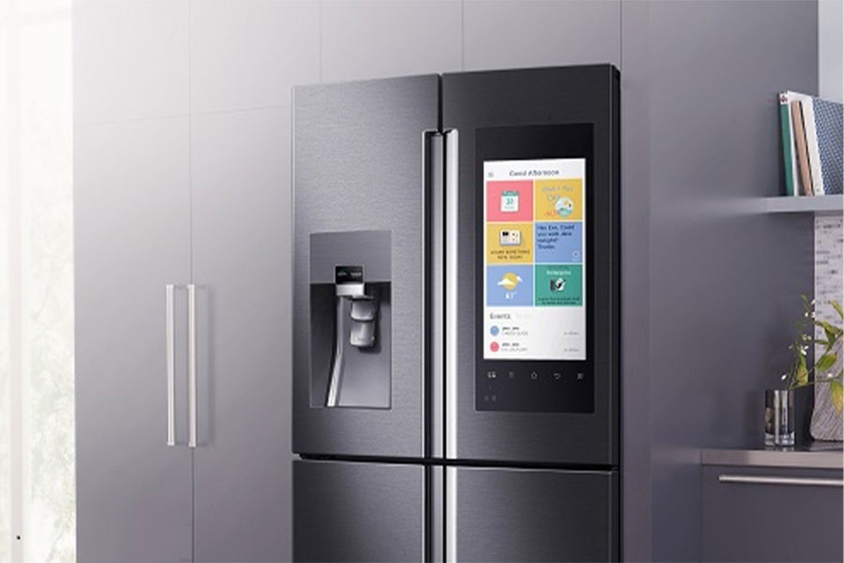 ببینید | یخچال هوشمند با قابلیت سفارش مستقیم موادغذایی از فروشگاه
