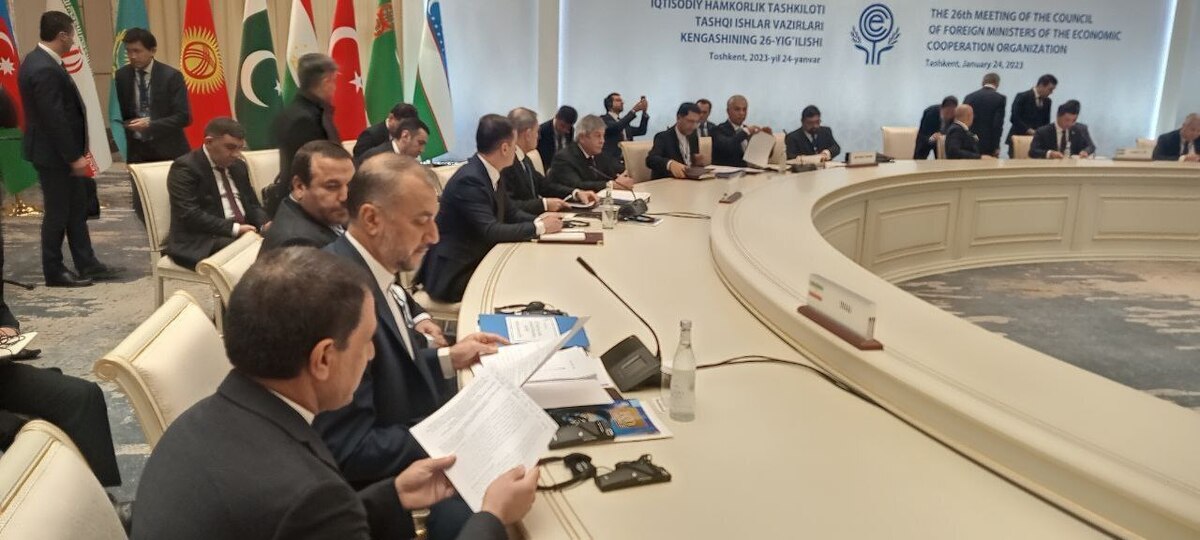 پیشنهاد امیرعبداللهیان به اعضای اکو: شروع مذاکرات برای آزاد سازی تجاری در سطح منطقه