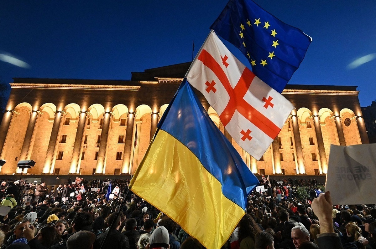 گرجستان ناآرام شد (+عکس و فیلم)