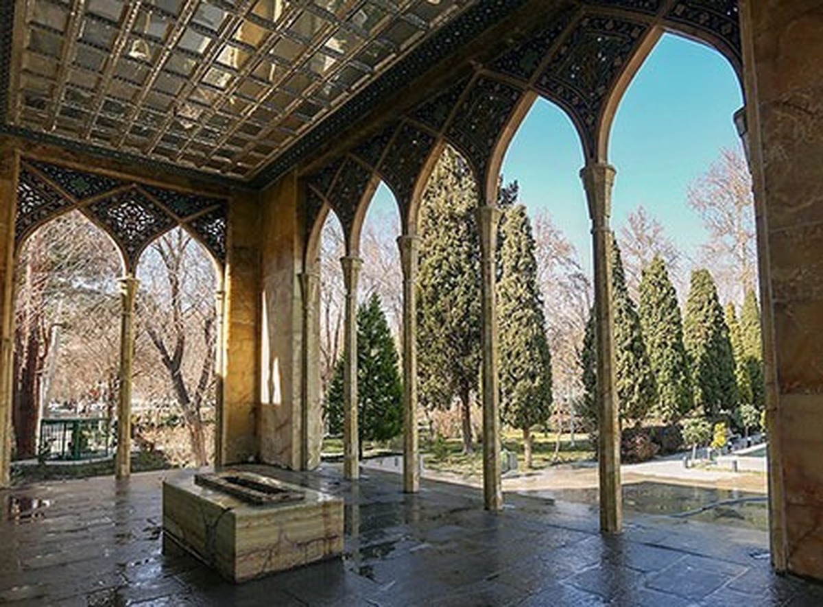 امروز با صائب تبریزی : کاش من هم طالع دیوانه‌ای می‌داشتم