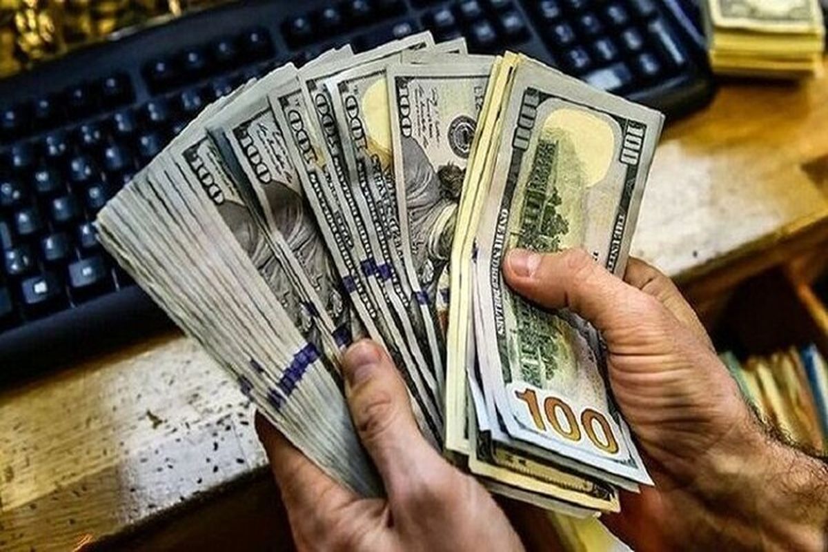 ایرنا: ریزش دلار به کانال ۴۴ هزار تومان