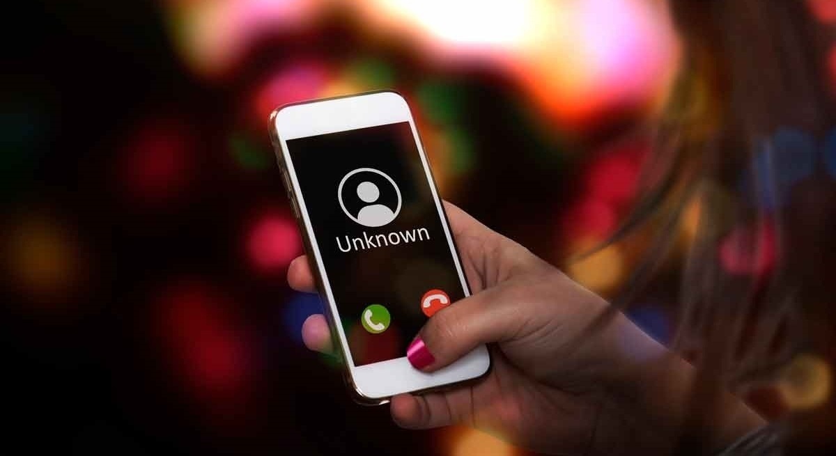 با شماره‌های ناشناس خارجی تماس نگیرید