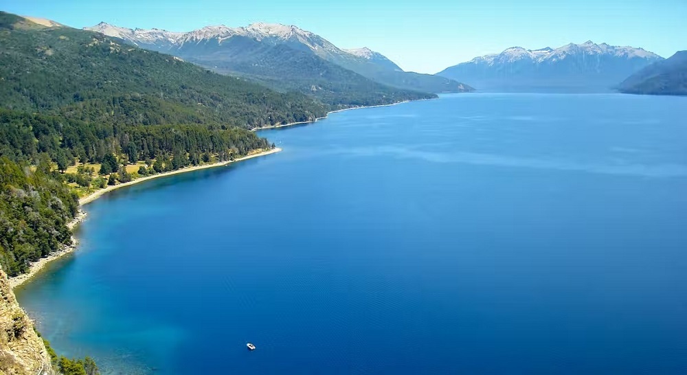 عمیق ترین دریاچه های جهان