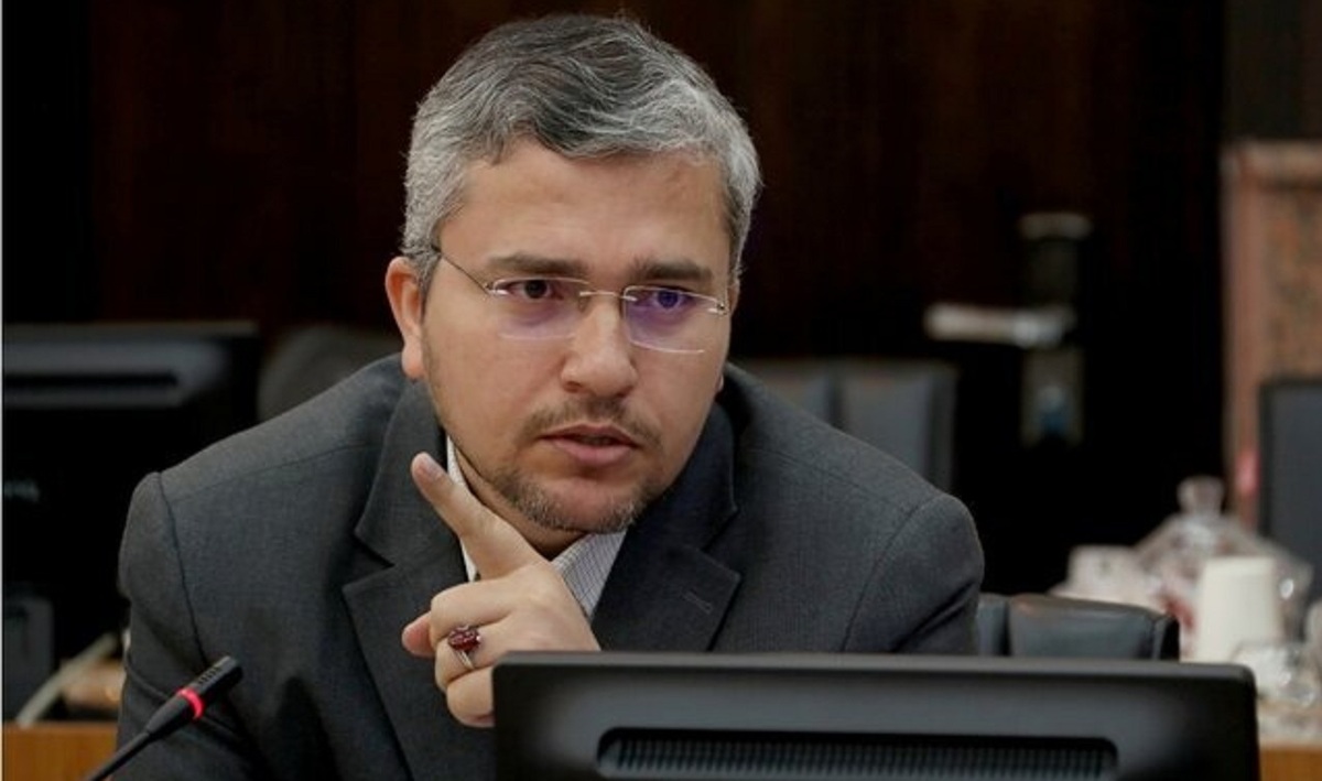 نماینده مجلس: چینی‌ها می‌توانند در دور زدن تحریم‌ها به ما کمک کنند