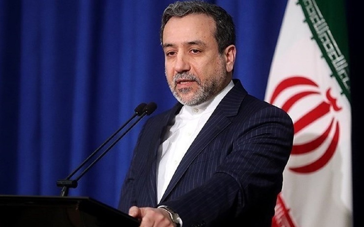 عراقچی: آماده کمک به تیم مذاکره‌کننده هسته‌ای هستم