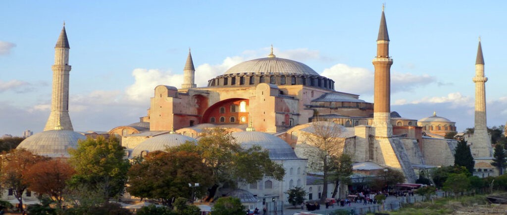 جاهای دیدنی ترکیه که نباید از دست بدهید مسجد ایاصوفیه