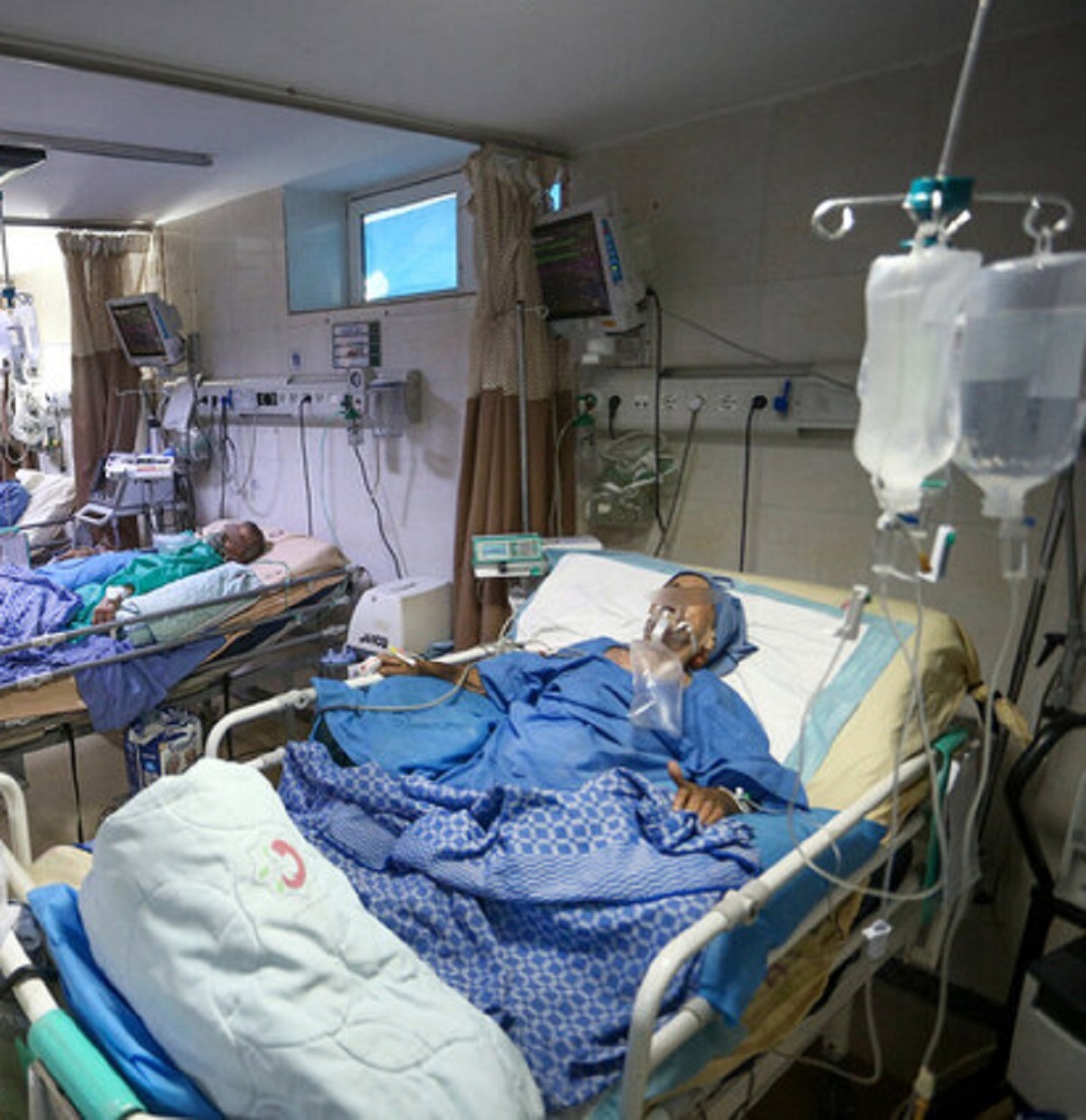 افزایش نگران کننده قربانیان کرونا در کشور/ ۷۴ تن جان باختند؛ ۹۳۵۰ بیمار جدید