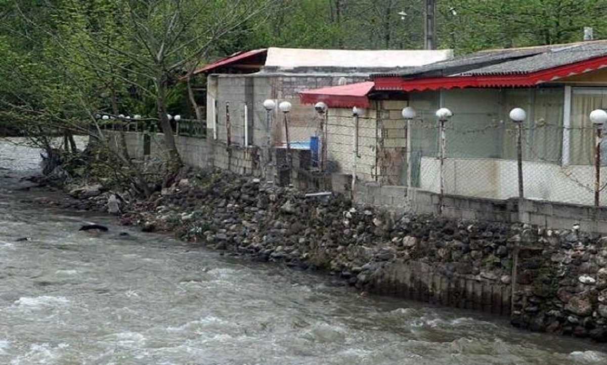 استاندار مازندران: به هیچ عنوان مجوز ساخت‌‎وساز در بستر رودخانه‌ها نمی دهیم