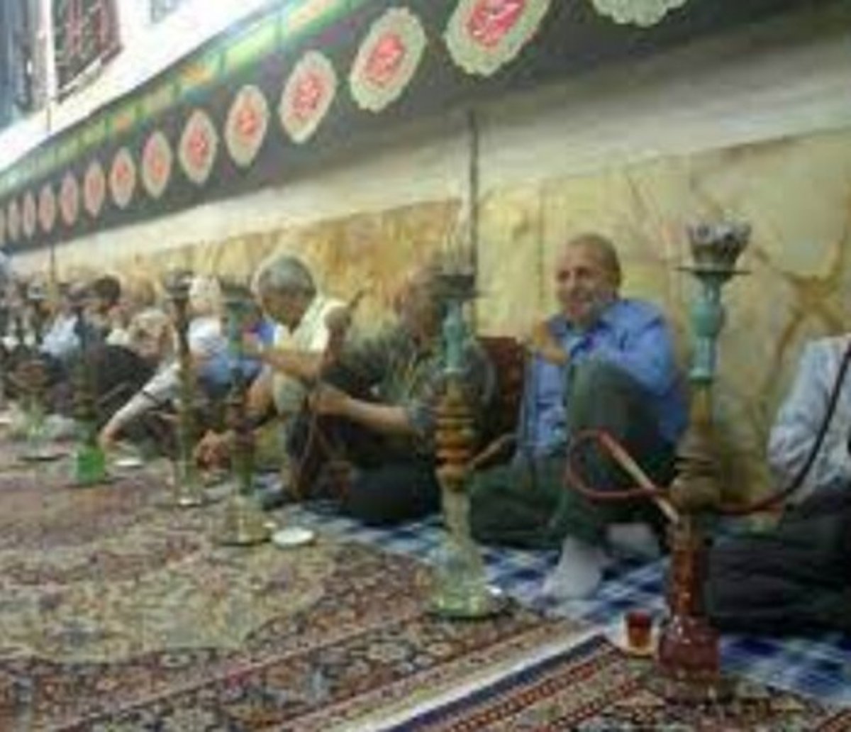 عزاداری با طعم قلیان ؟! / غریبه مذموم در مجالس حسینی