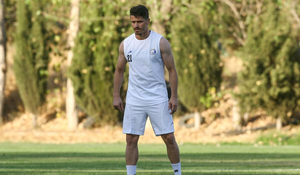 وضعیت وریا غفوری پیچیده‌تر از همیشه شد/ اتفاق غیرمنتظره و ناراحتی کاپیتان استقلال بعد از امضای قرارداد!