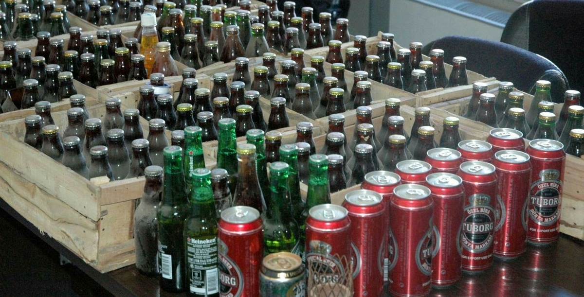 کشف و توقیف ۸۹۳ قوطی مشروبات الکلی خارجی در چابهار