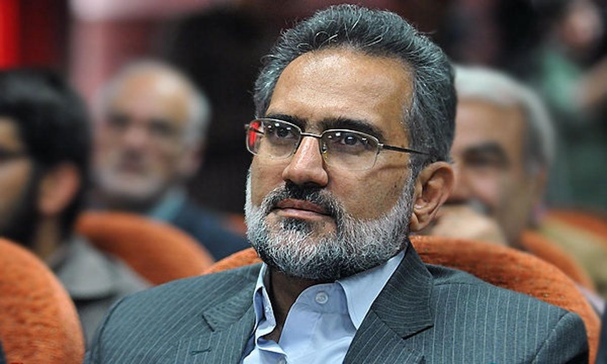 معاون رئیس جمهور: رئیسی رکورد احمدی‌ نژاد را در سفرهای استانی شکست