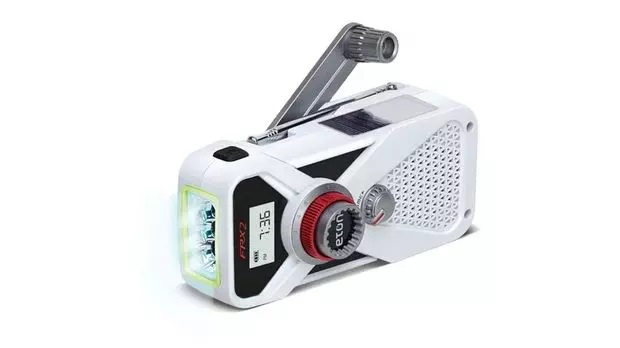 ۱۳ چیز مهمی که باید در صندوق عقب خودرو همراه داشته باشیم