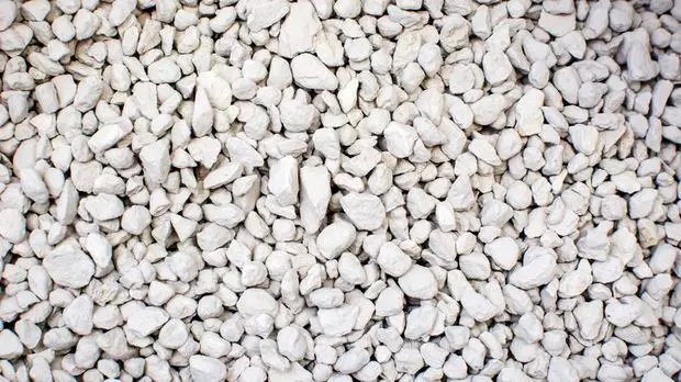 ۱۳ چیز مهمی که باید در صندوق عقب خودرو همراه داشته باشیم