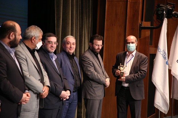 اهدای تندیس اهدای تندیس