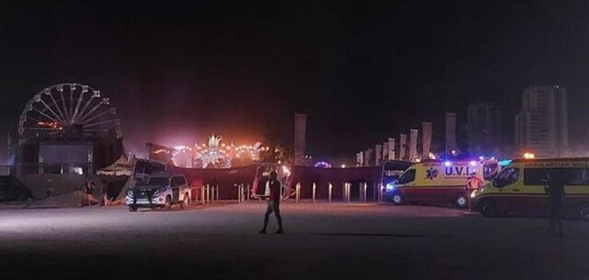 سقوط استیج در اسپانیا بر اثر باد شدید / یک کشته و 17 مصدوم