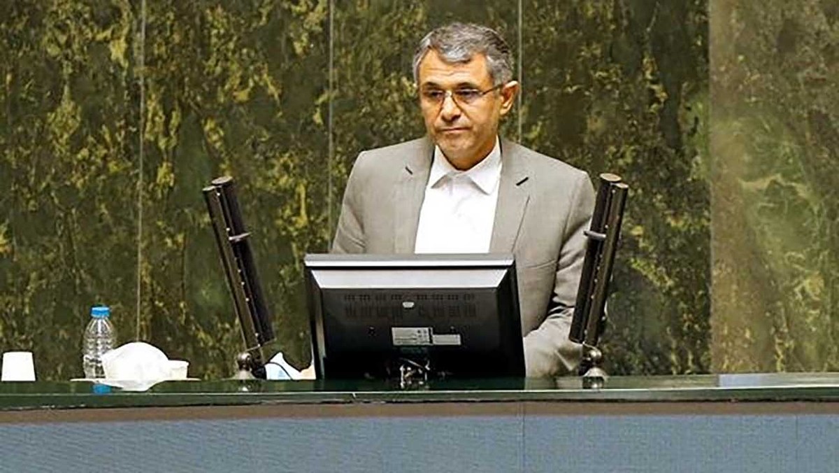 نماينده مجلس: مردم كم‌كم ديگر به نمايندگان اعتماد نمي‌كنند