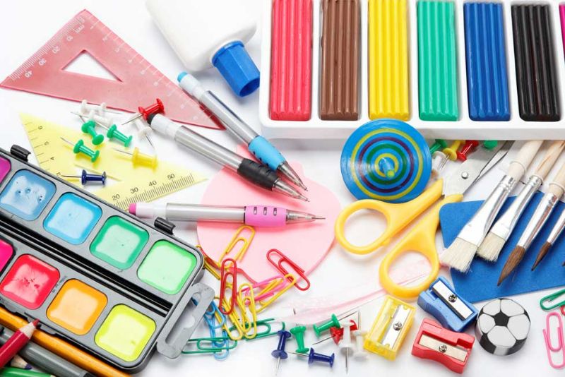 از خرید لوازم تحریر شب مهر جانمونی