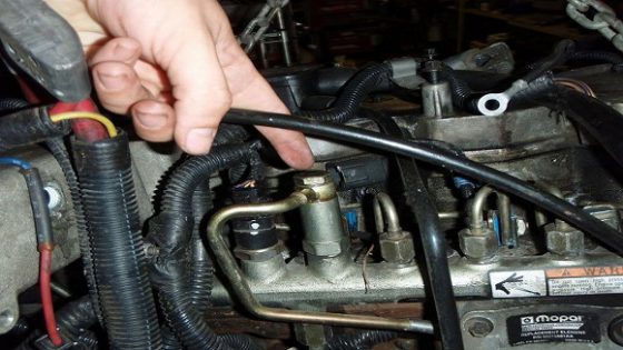 اگر به جای بنزین ،گازوئیل در باک بریزیم چی می شود؟ اگر به جای بنزین ،گازوئیل در باک بریزیم چی می شود؟