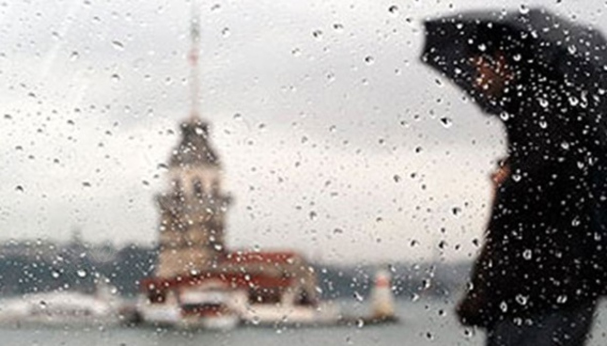 ببینید | استانبول پس از باران شدید غرق شد
