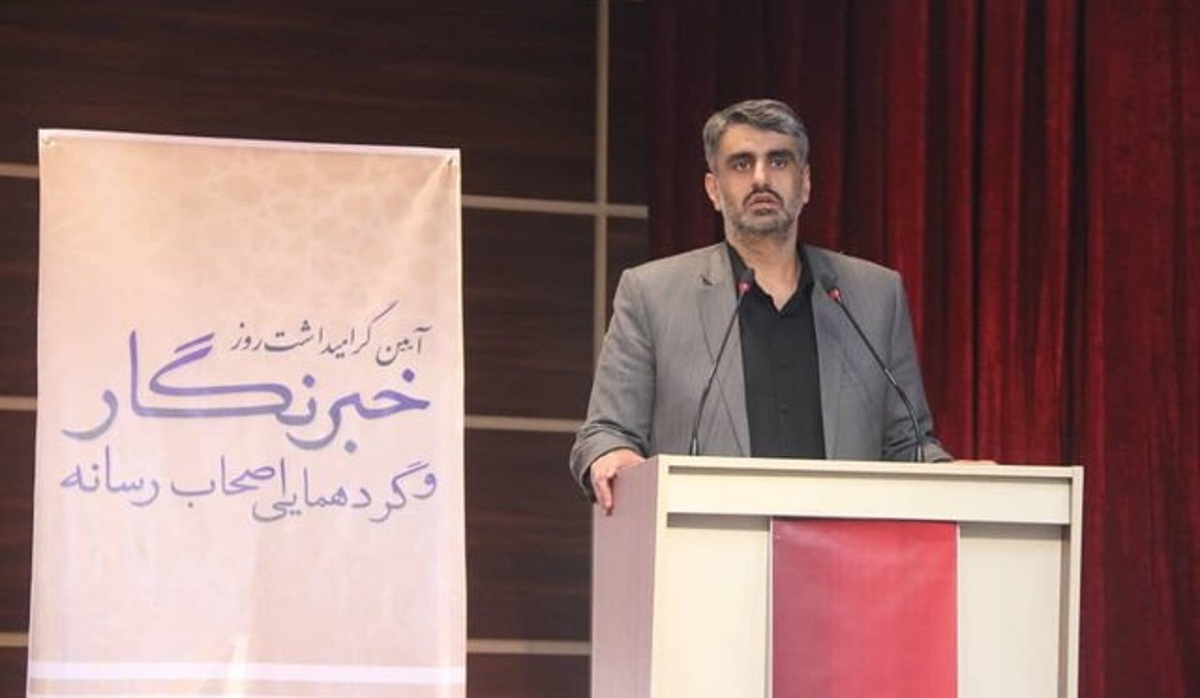 ۱۳ پیشنهاد وزیر فرهنگ برای حمایت از خبرنگاران