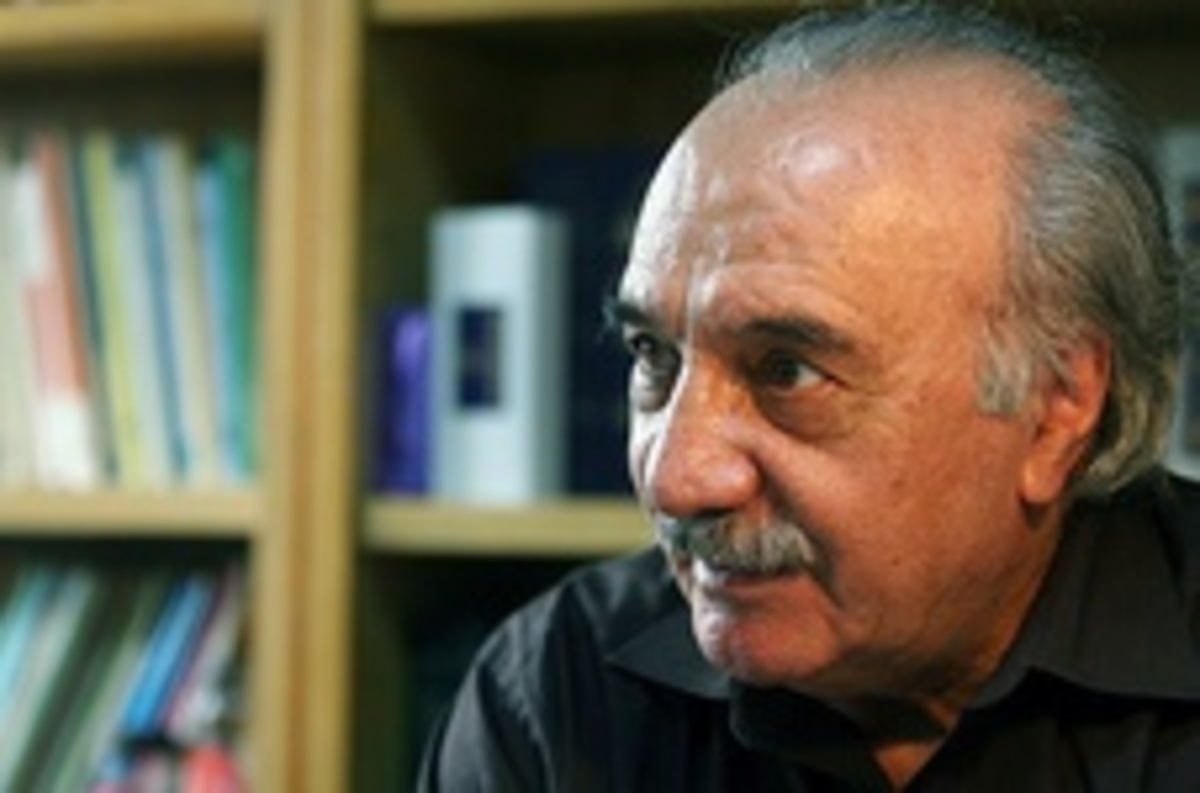 انوری، استاد ادبیات فارسی به کرونا مبتلا شد