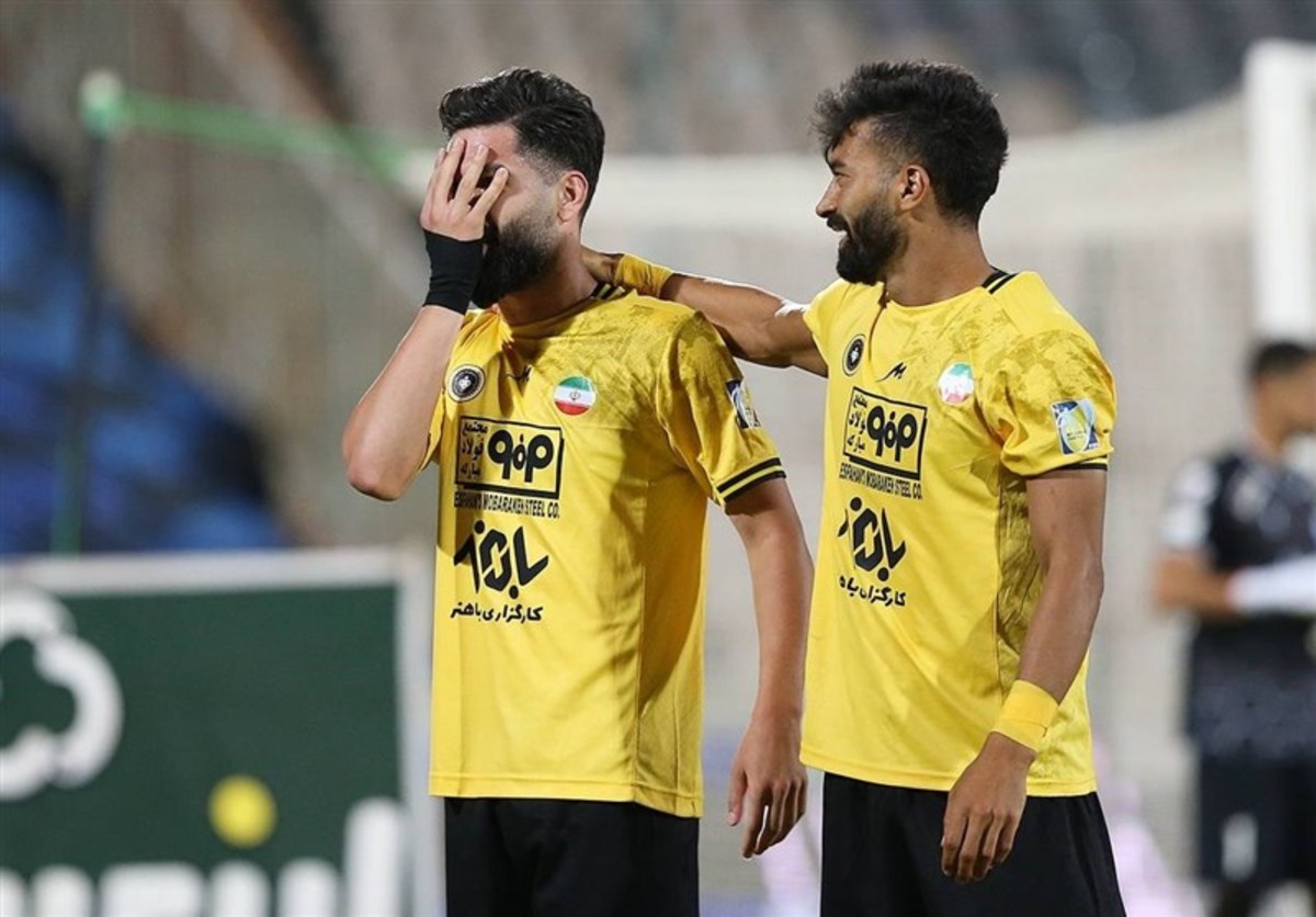 سپاهان - نساجی با حضور تماشاگران برگزار می‌شود