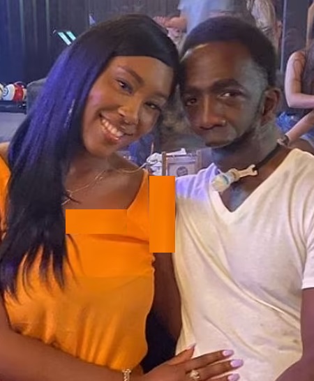 ازدواج عجیب اما عاشقانه یک زن با مردی که فک و چانه ندارد ازدواج عجیب اما عاشقانه یک زن با مردی که فک و چانه ندارد