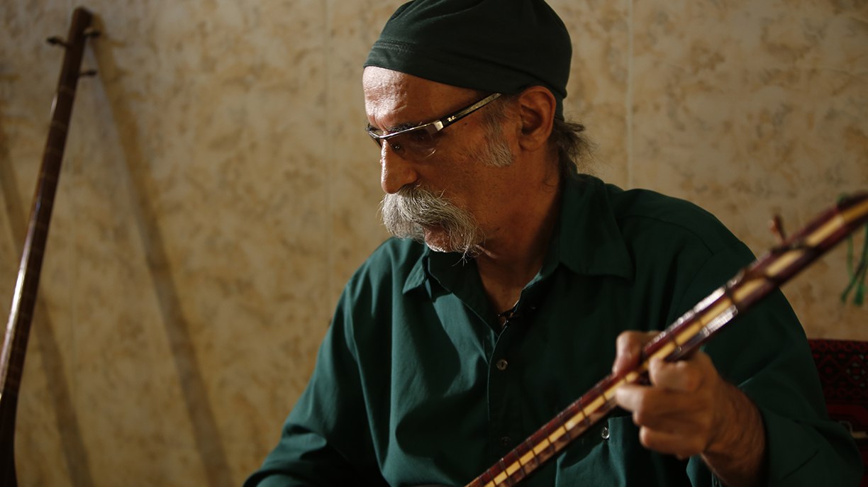 آماده نمایش شدن 2 فیلم فرید الهامی درباره تنبور / 15 سال تحقیق و پژوهش میدانی آماده نمایش شدن 2 فیلم فرید الهامی درباره تنبور / 15 سال تحقیق و پژوهش میدانی