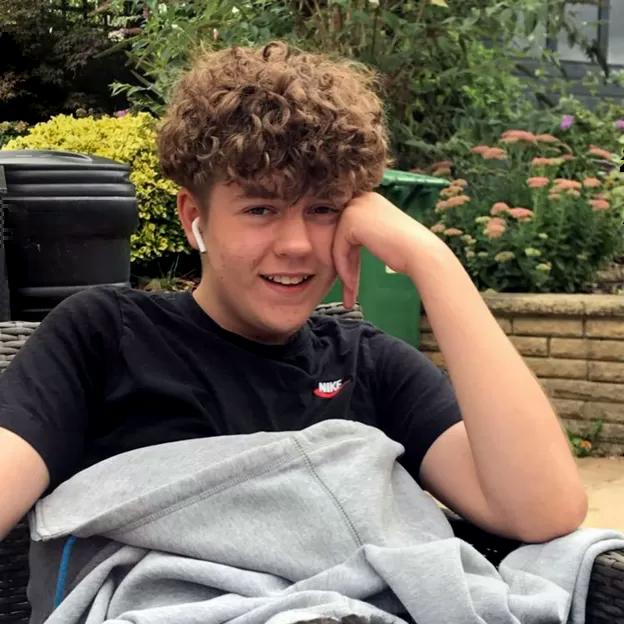 قتل در شبکه‌های‌ اجتماعی؛ داستان نوجوانی به نام اُلی