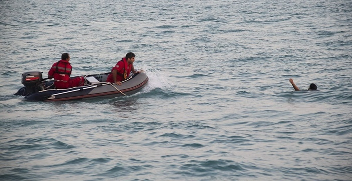 قایق نجات/ داستان کوتاه